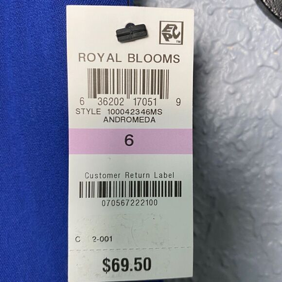 Alfani  Blue Slim Cropped Pants - Picture 3 of 6